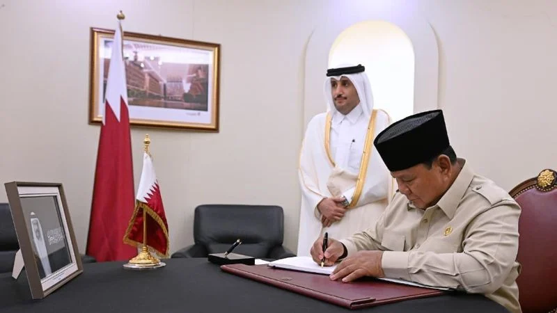 Presiden RI Prabowo Subianto mendatangi Kedutaan Besar atau Kedubes Qatar di Jakarta, Rabu, 15 Juli 2026.