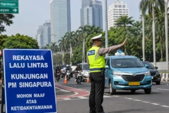 Rekayasa lalu lintas karena kunjungan kenegaraan.
