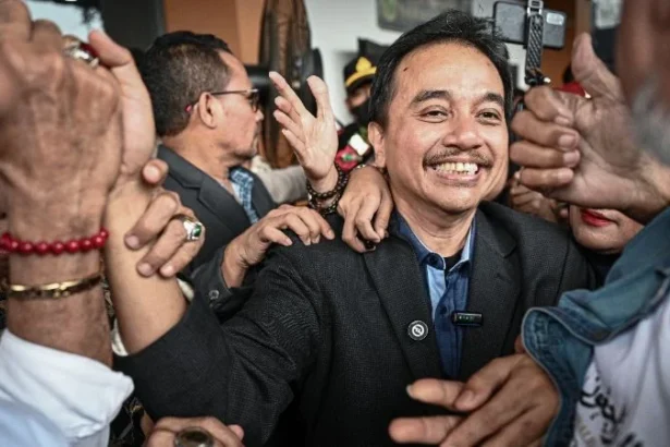 Roy Suryo menang praperadilan di PN Jakarta Selatan.