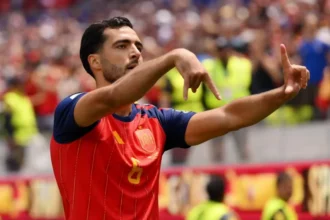 Gelandang timnas Spanyol Mikel Merino