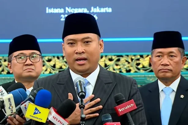 Kepala BGN Sudaryono usai dilantik Presiden RI Prabowo Subianto di Istana Kepresidenan. (Foto: YouTube Sekretariat Presiden).