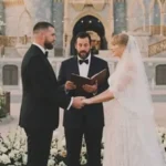 Penyanyi pop dunia Taylor Swift resmi menikah dengan bintang National Football League (NFL) Travis Kelce di Ne York,