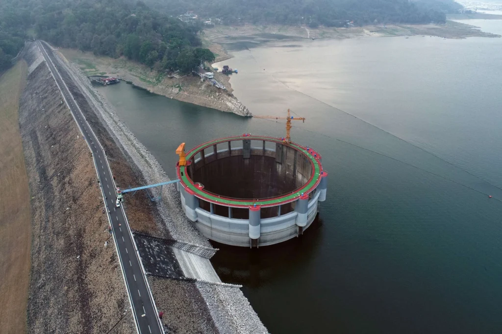 Waduk Jatiluhur, Purwakarta, Jawa Barat.