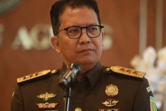 Jaksa Agung Muda Tindak Pidana Khusus (Jampidsus) Kuntadi memberikan sambutan usai dilantik Jaksa Agung ST Burhanuddin di Kantor Kejaksaan Agung, Jakarta, Jumat (24/7/2026).