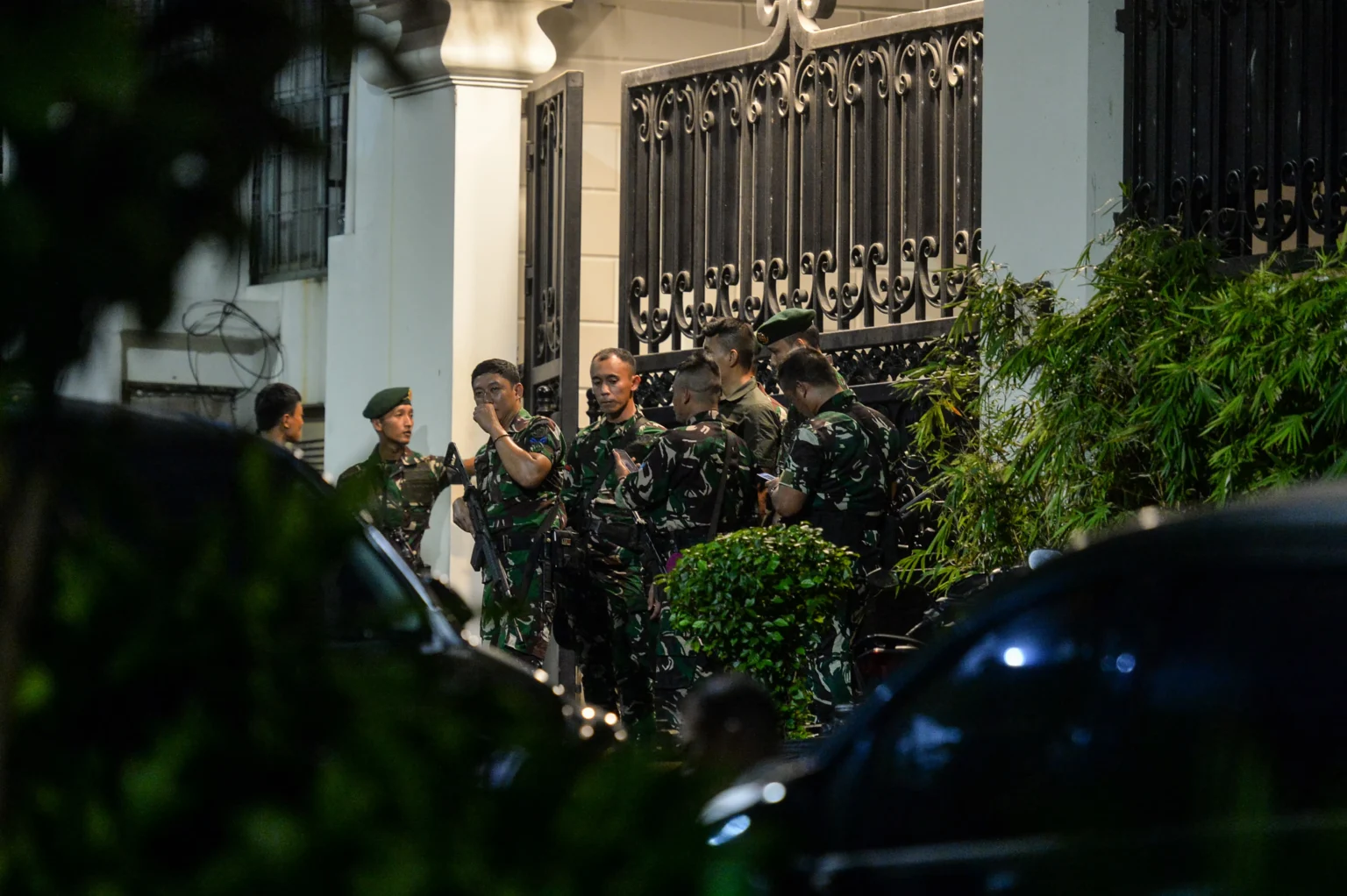 Suasana di depan kediaman Jaksa Agung Tindak Pidana Khusus Kejaksaan Agung, Febrie Adriansyah, di Kebayoran Baru, Jakarta, Rabu (8/7/2026).