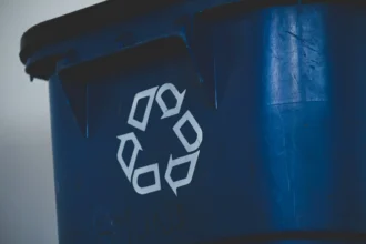 Ilustrasi recycle sampah