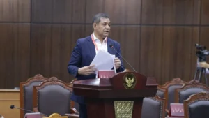 Dosen yang juga pakar hukum tata negara Fahri Bachmid.