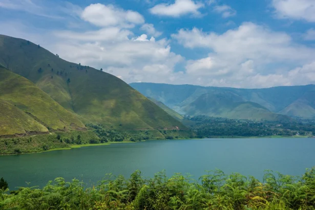 Danau Toba di Sumatera Utara