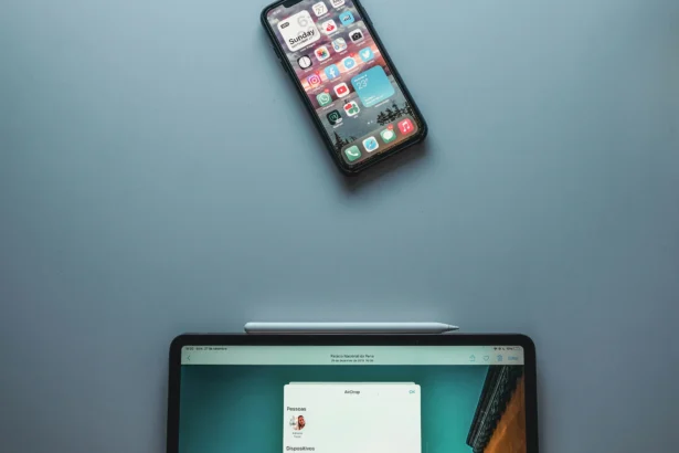 Ilustrasi perangkat iPhone tertaut AirDrop