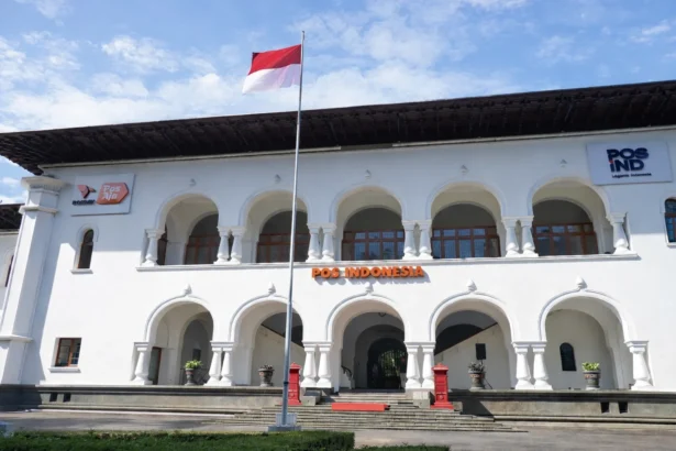 Gedung kantor Pos Indonesia. (Sumber: Pos Indonesia)