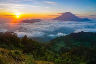 Wisata Dieng