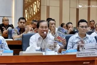 Ketua Umum DPP HMD Gemas, Yadiman, saat rapat dengan Komisi IX DPR