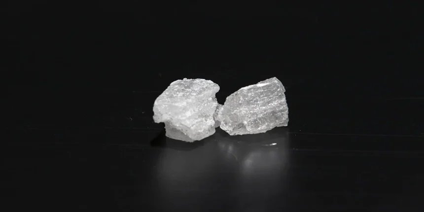 Pecahan metamfetamina.