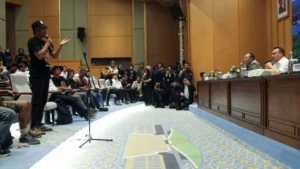 Pimpinan DPR saat audiensi dengan Aliansi Masyarakat Pati Bersatu (AMPB) terkait RUU Perampasan Aset.