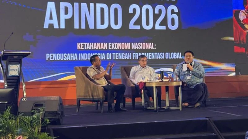 Menkum Supratman saat dialog dengan APINDO di Makassar, Sulawesi Selatan, Selasa, 4 Agustus 2026.