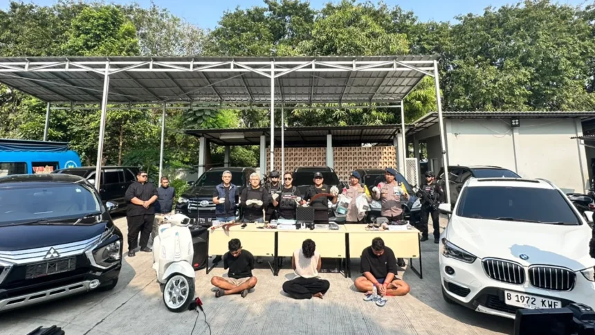 BNN meringkus gembong narkoba Kampung Bahari MR alias Bos Gendut dan dua loyalis.