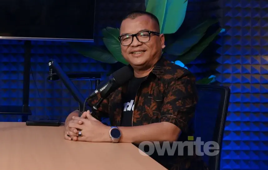 Denny Indrayana, Pakar Hukum Tata Negara