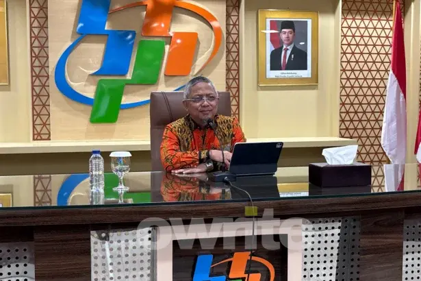 Deputi Bidang Neraca dan Analisis Statistik M. Edy Mahmud dalam konferensi pers di kantornya, 5 Agustus 2026.
