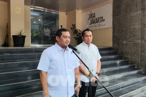 Dirkrimum Polda Metro Jaya Kombes Iman Imanuddin mengatakan pihaknya telah menerima pelimpahan laporan kematian Sutrimo pihak keluarga di Polresta Banyumas, 10 Agustus 2026.