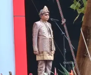 Ketua KPK Setyo Budiyanto memimpin upacara HUT Ke-81 RI di lingkungan KPK.