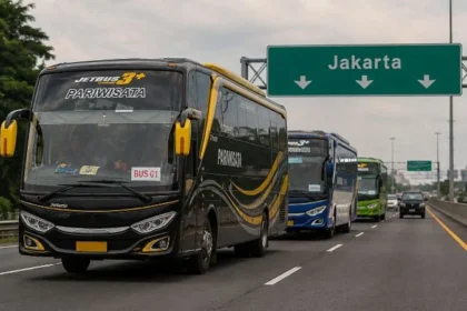 Ilustrasi bus di jalan tol.