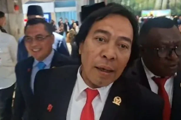 Anggota DPD Alfiansyah Bustami alias Komeng. (Foto: Owrite/Rika Pangesti).