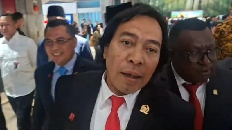 Anggota DPD Alfiansyah Bustami alias Komeng. (Foto: Owrite/Rika Pangesti).
