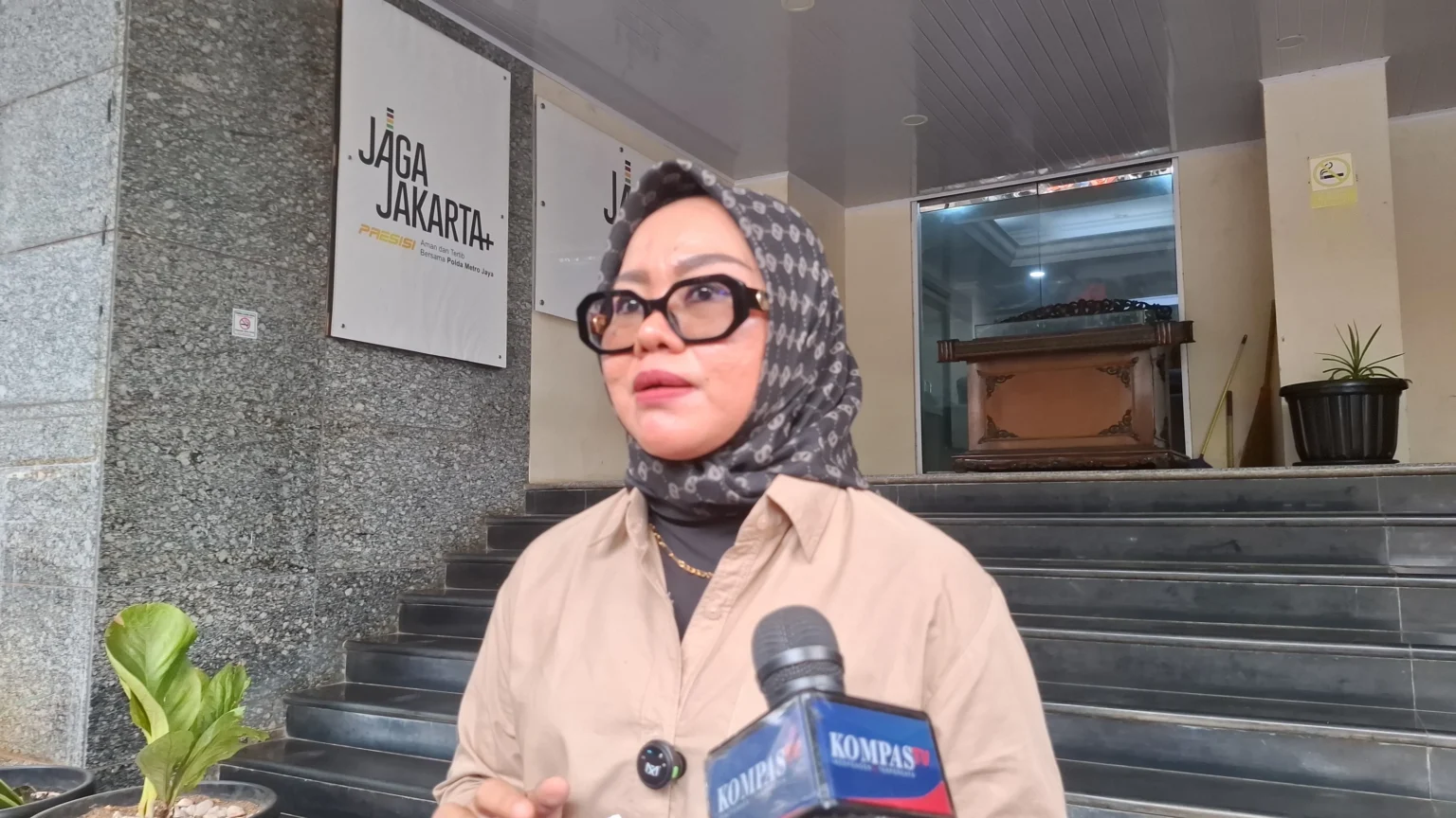 Kuasa hukum keluarga Sutrimo, Aan Rohaeni, di Polda Metro Jaya, 31 Agustus 2026.