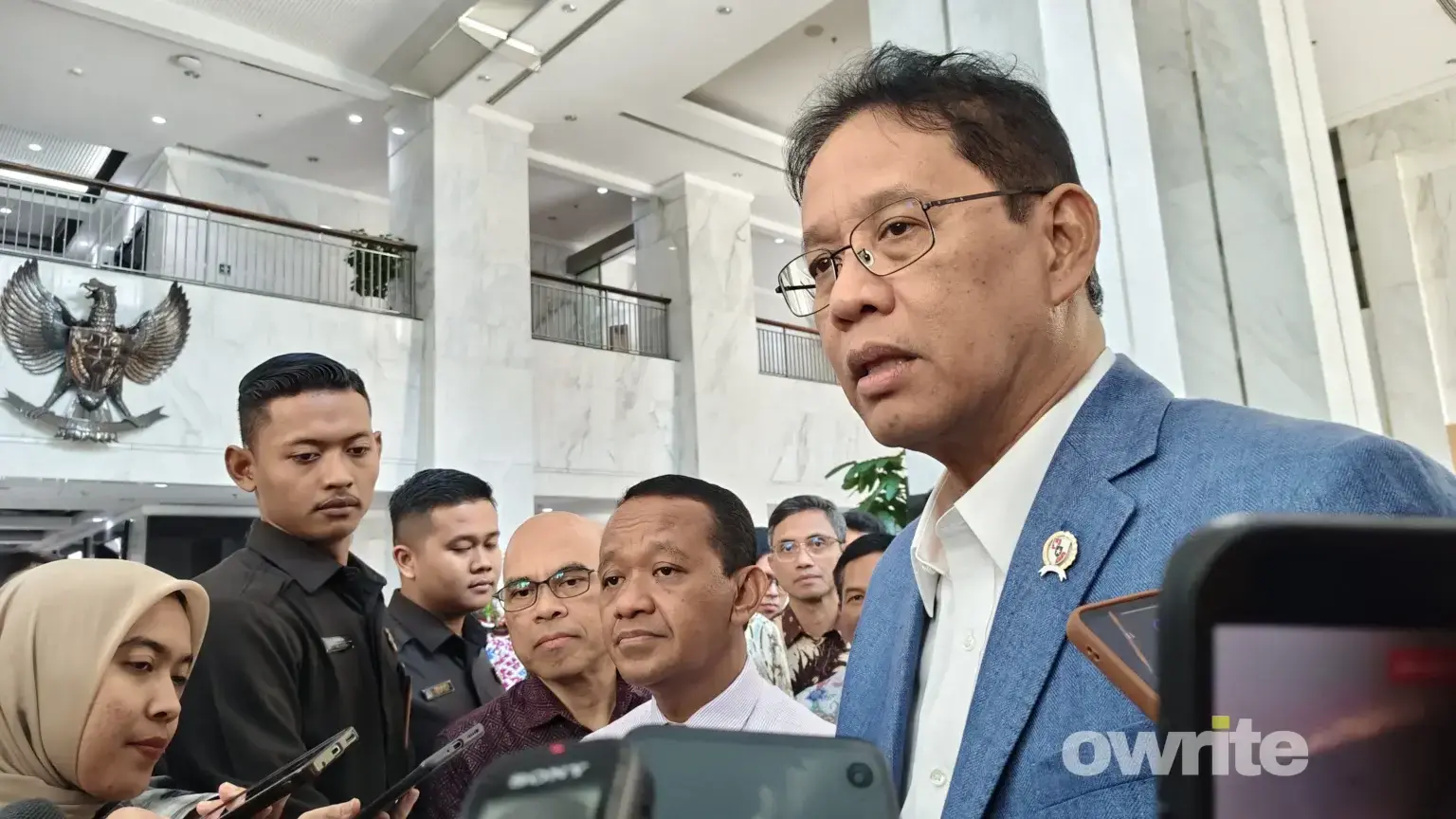 Menteri Keuangan Purbaya Yudhi Sadewa di Kantor Kemenkeu (Owrite/Anisa Aulia)
