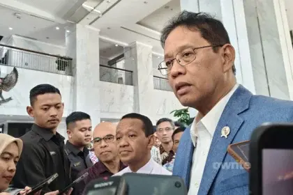 Menteri Keuangan Purbaya Yudhi Sadewa di Kantor Kemenkeu (Owrite/Anisa Aulia)
