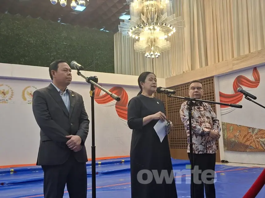 Konfrensi pers Ketua dan Wakil Ketua DPR RI. (Sumber: Owrite/Rika Pangesti)