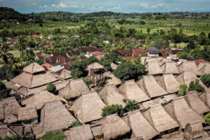 Kampung Adat Sade, Desa Rambitan, Kecamatan Pujut, Kabupaten Lombok Tengah, Nusa Tenggara Barat