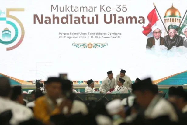 Peserta Muktamar ke-35 Nahdlatul Ulama (NU) di Jombang, Jawa Timur.