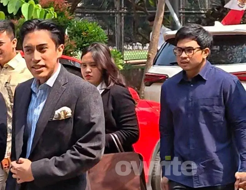 Youtuber Muhammad Jannah alias Bigmo tiba di Polda Metro Jaya untuk menjalani pemeriksaan sebagai terlapor kasus dugaan eksploitasi anak, 10 Agustus 2026.