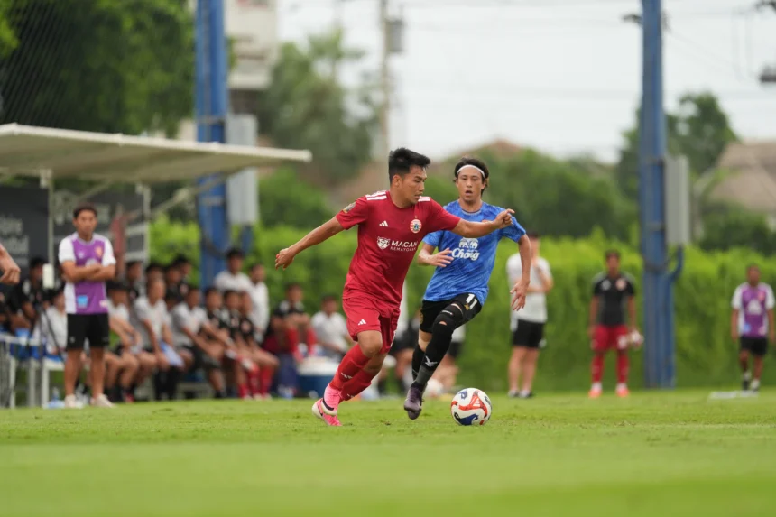 Persija melawan Police Tero di Alpine Football Camp Training, Bangkok, Rabu 19 Agustus 2026.