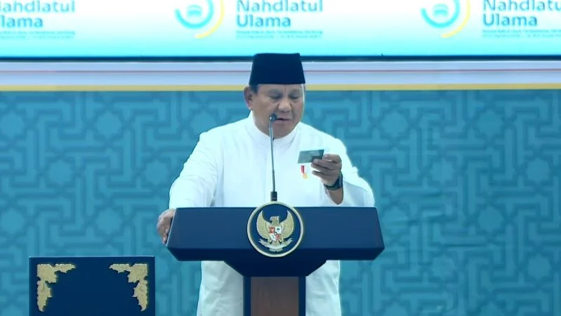 Presiden RI Prabowo Subianto menyebut Kartu Tanda Anggota (KTA) Nahdlatul Ulama (NU) miliknya tercatat sebagai anggota seumur hidup.