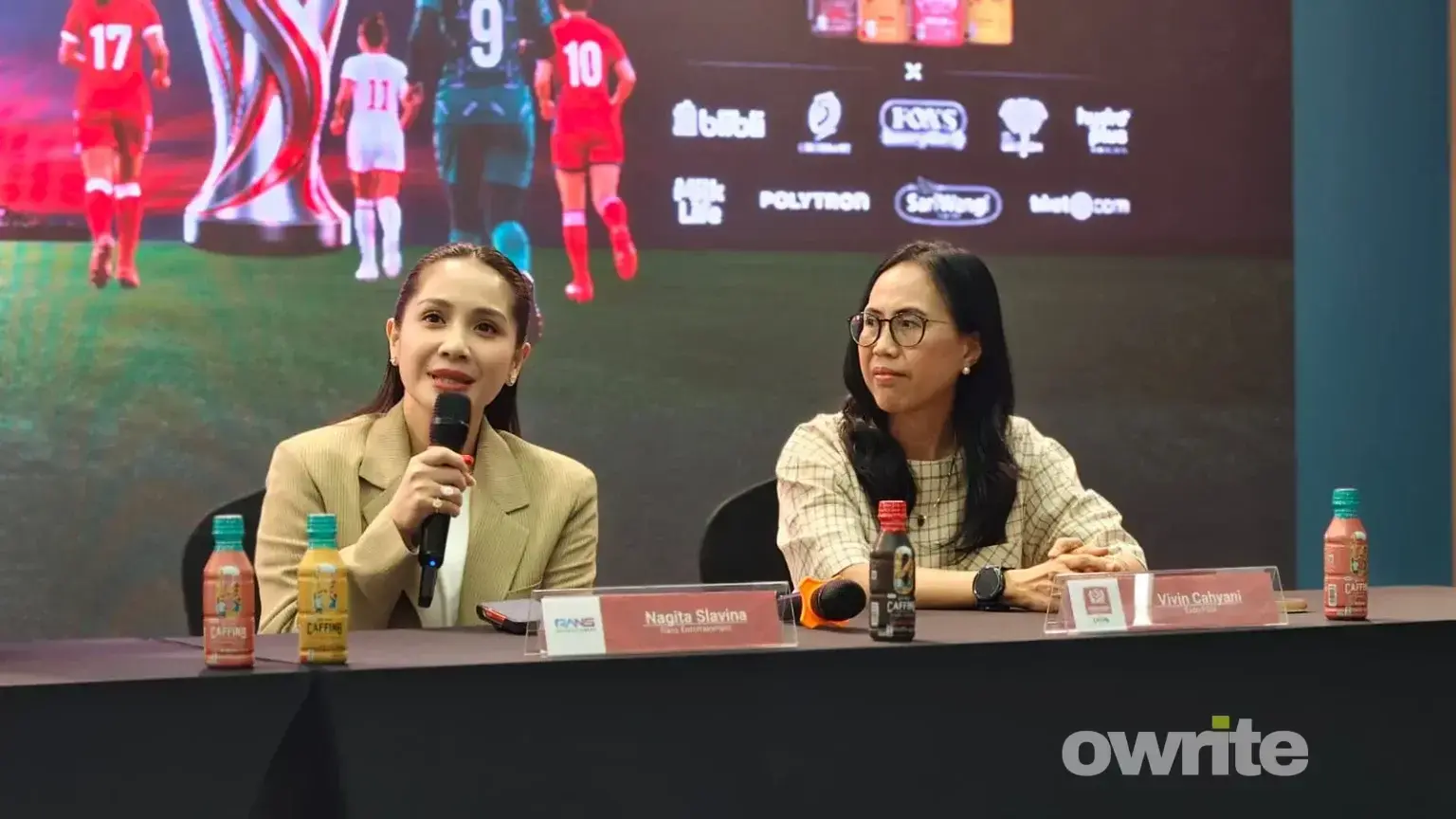 CEO RANS Entertainment Nagita Slavina dalam konferensi pers di kantor I.League, Kamis 20 Agustus 2026.