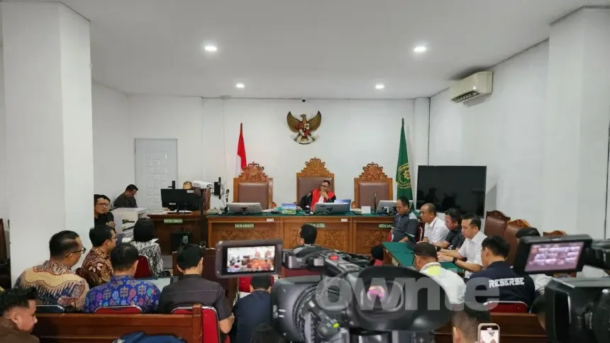 Ahli hukum tata negara Universitas Tarumanagara, Rasji, dihadirkan sebagai saksi ahli kubu eks Jampidsus Febrie Adriansyah dalam gugatan praperadilan di Pengadilan Negeri Jakarta Selatan, 20 Agustus 2026.