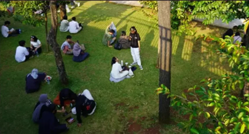 Taman Literasi Martha Christina Tiahahu di Blok M