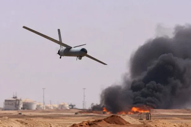 Ilustrasi serangan drone Houthi.