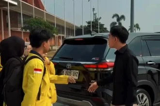Wapres Gibran bersama Mahasiswa UI Bertolak ke NTT.