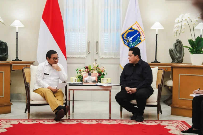 Menteri Pemuda dan Olahraga (Menpora) RI Erick Thohir bertemu Gubernur DKI Jakarta Pramono Anung