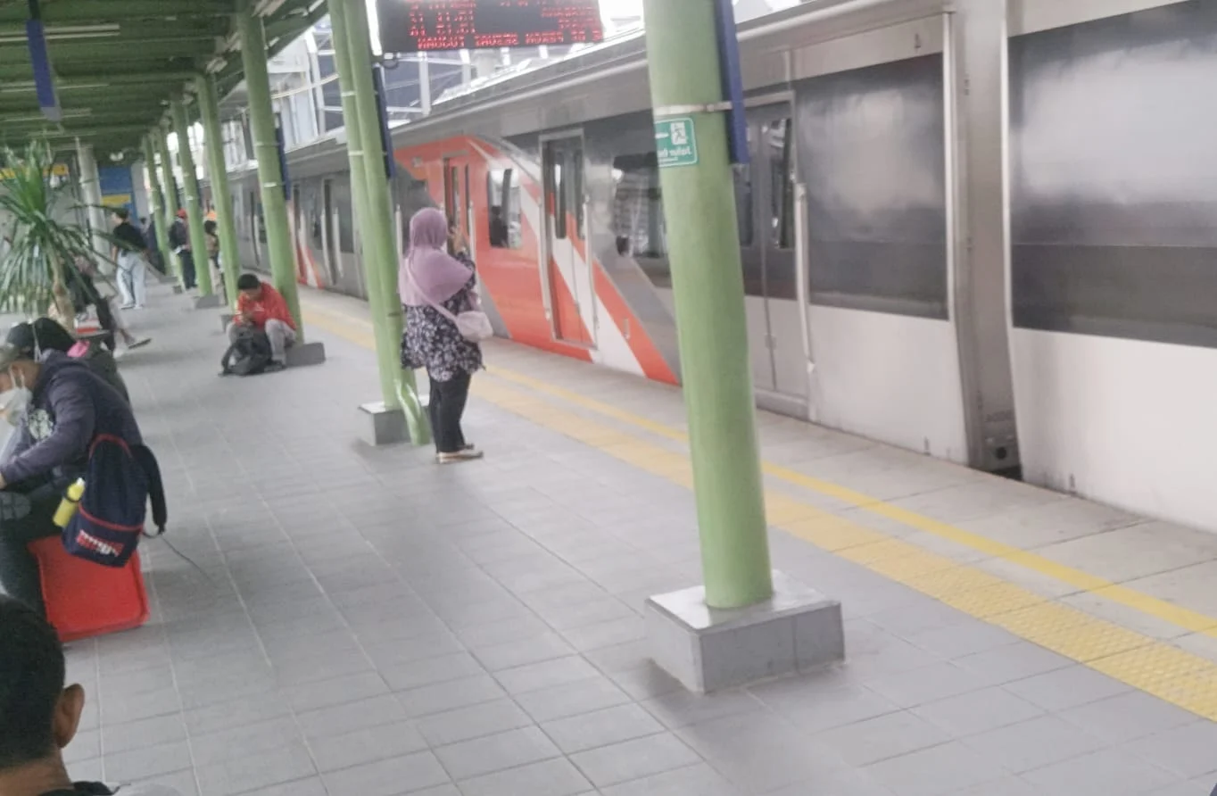 KRL Commuter Line