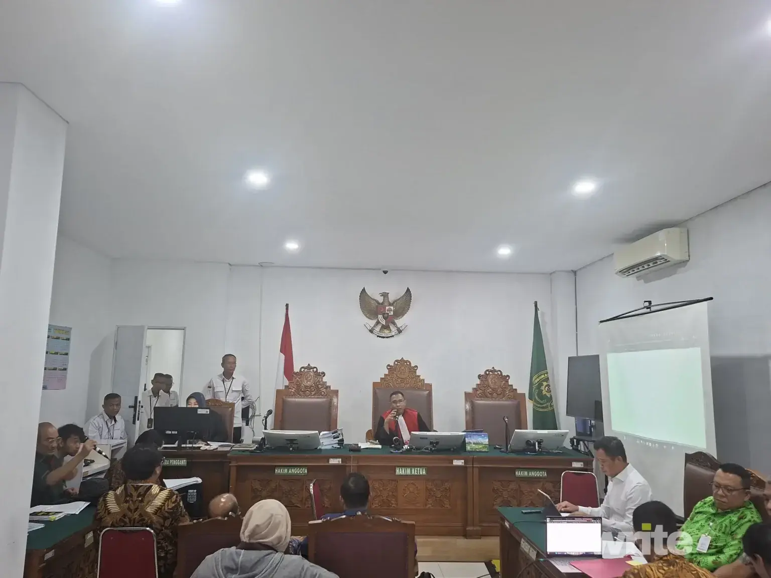Yunus Husein, eks Kepala PPATK, menjadi saksi ahli dalam sidang praperadilan eks Jampidsus Kejagung Febrie Adriansyah, 24 Agustus 2026, di Pengadilan Negeri Jakarta Selatan.