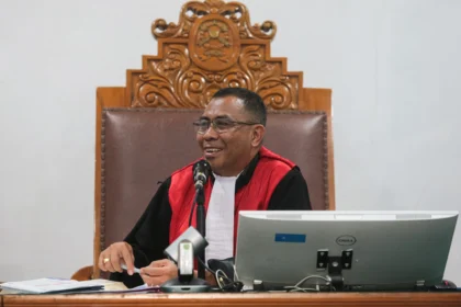 Hakim tunggal Richard Edwin Basoeki memimpin sidang praperadilan atas penetapan tersangka Febrie Adriansyah dalam kasus dugaan Tindak Pidana Pencucian Uang (TPPU), di Pengadilan Negeri Jakarta Selatan, Jakarta, Rabu (19/8/2026).