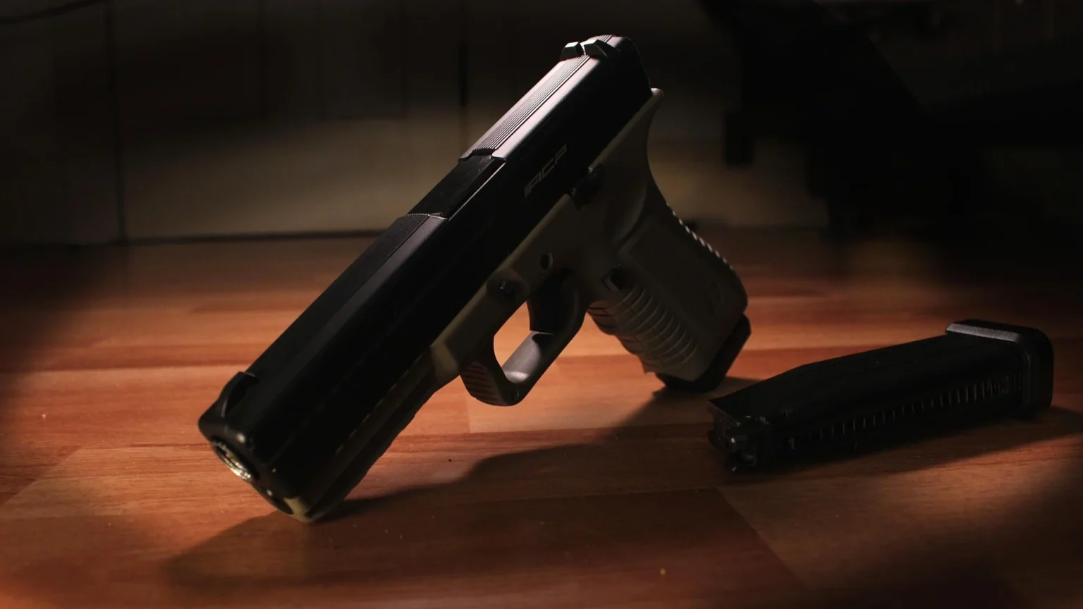 Ilustrasi Glock airsoft gun.