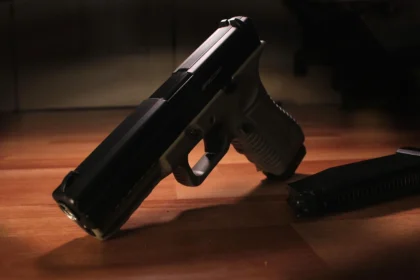 Ilustrasi Glock airsoft gun.