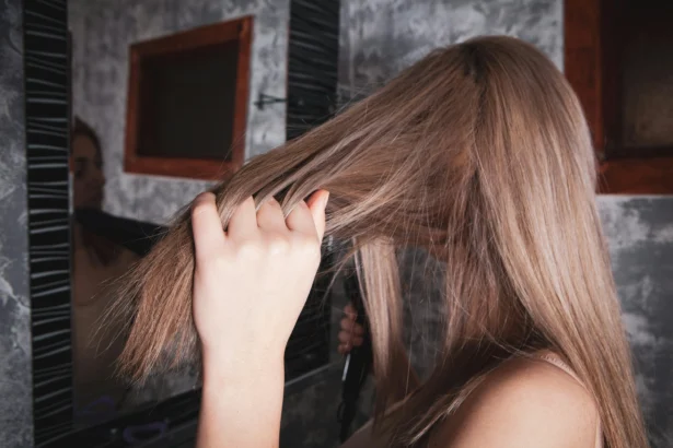 Ilustrasi rambut rontok