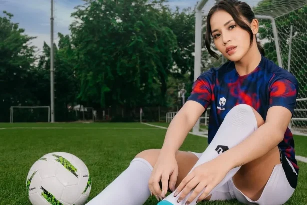 Pemain Timnas Putri Indonesia, Shafira Ika Putri Kartini (Sumber: instagram/shafiraikaputri13)