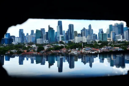 Ketimpangan kota di DKI Jakarta. (Sumber: Unsplash/Iqro Rinaldi)